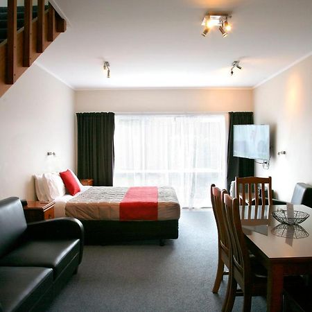 Touchwood Motor Lodge Pukekohe Ngoại thất bức ảnh