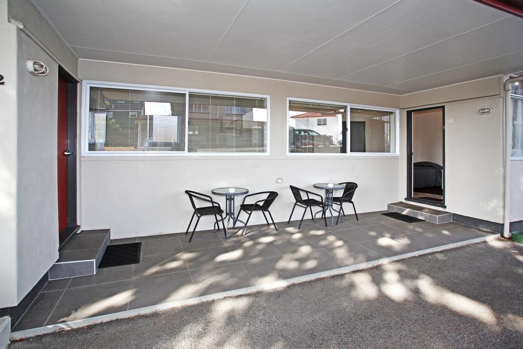 Touchwood Motor Lodge Pukekohe Phòng bức ảnh