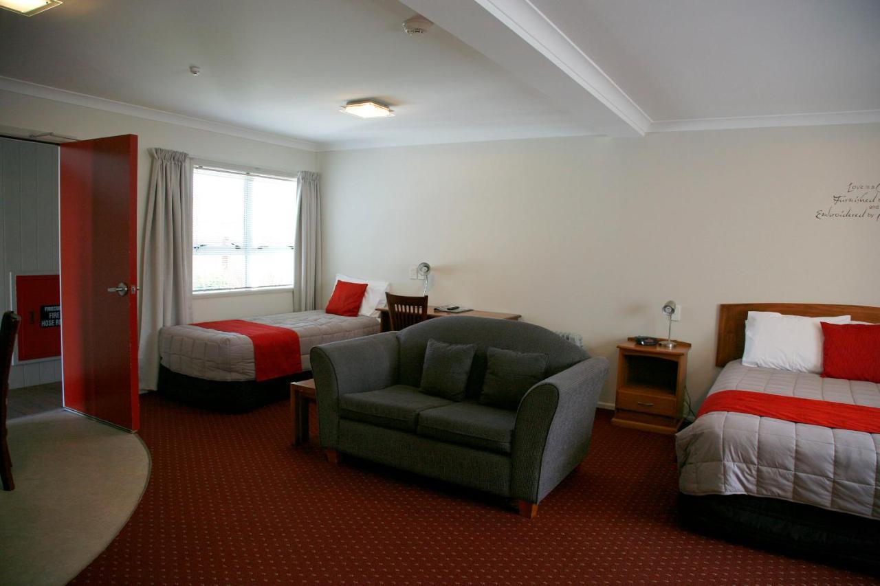 Touchwood Motor Lodge Pukekohe Ngoại thất bức ảnh